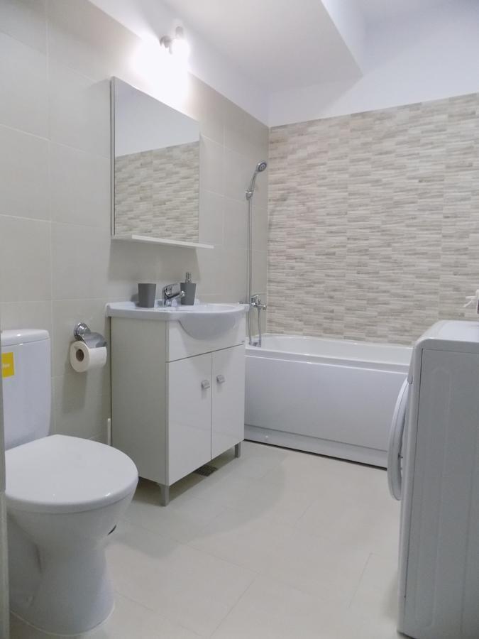 Rivera Apartments-Palasmall Яш Екстериор снимка